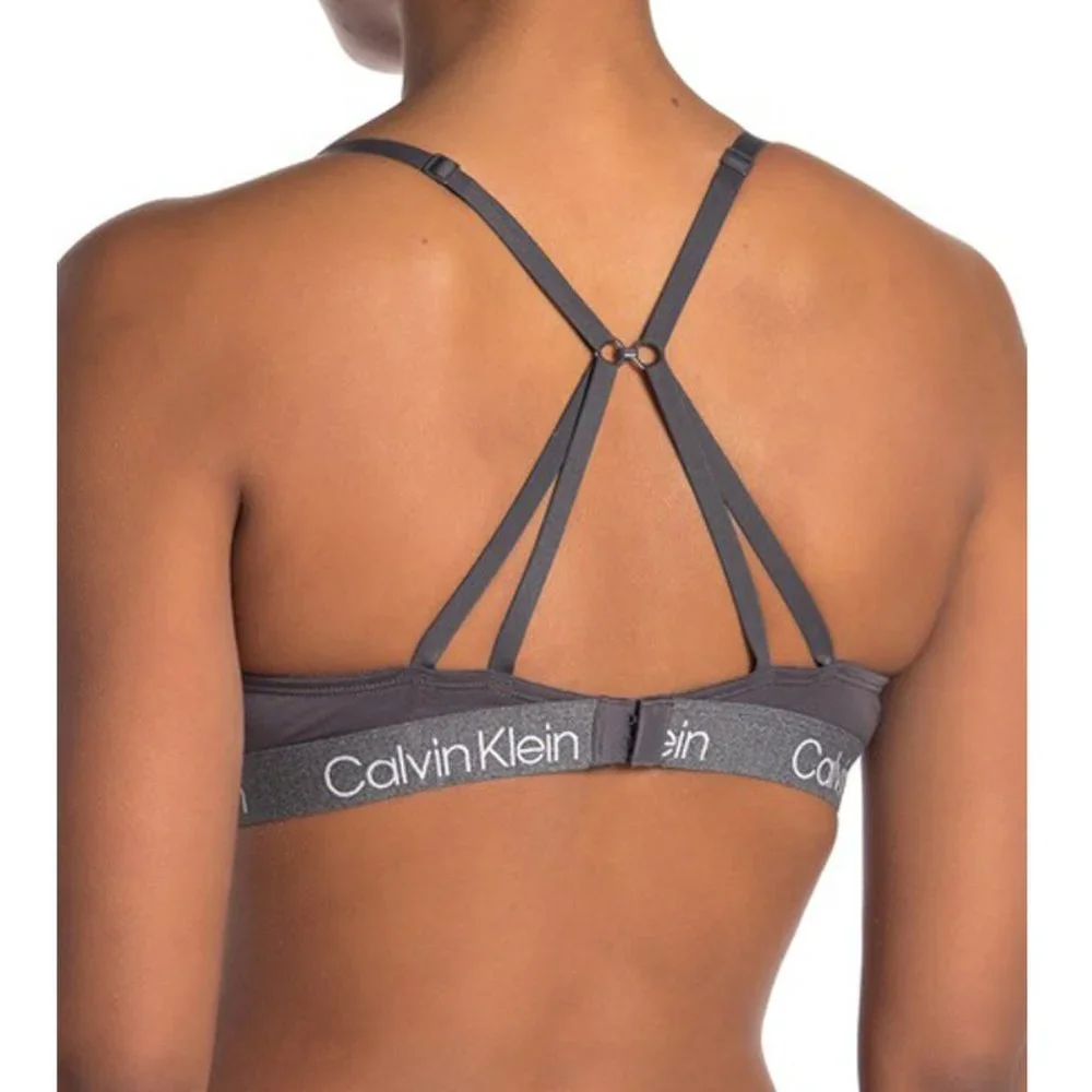 NWT! Calvin‎ Klein Women's Push-Up Plunge Bra Navy 34C